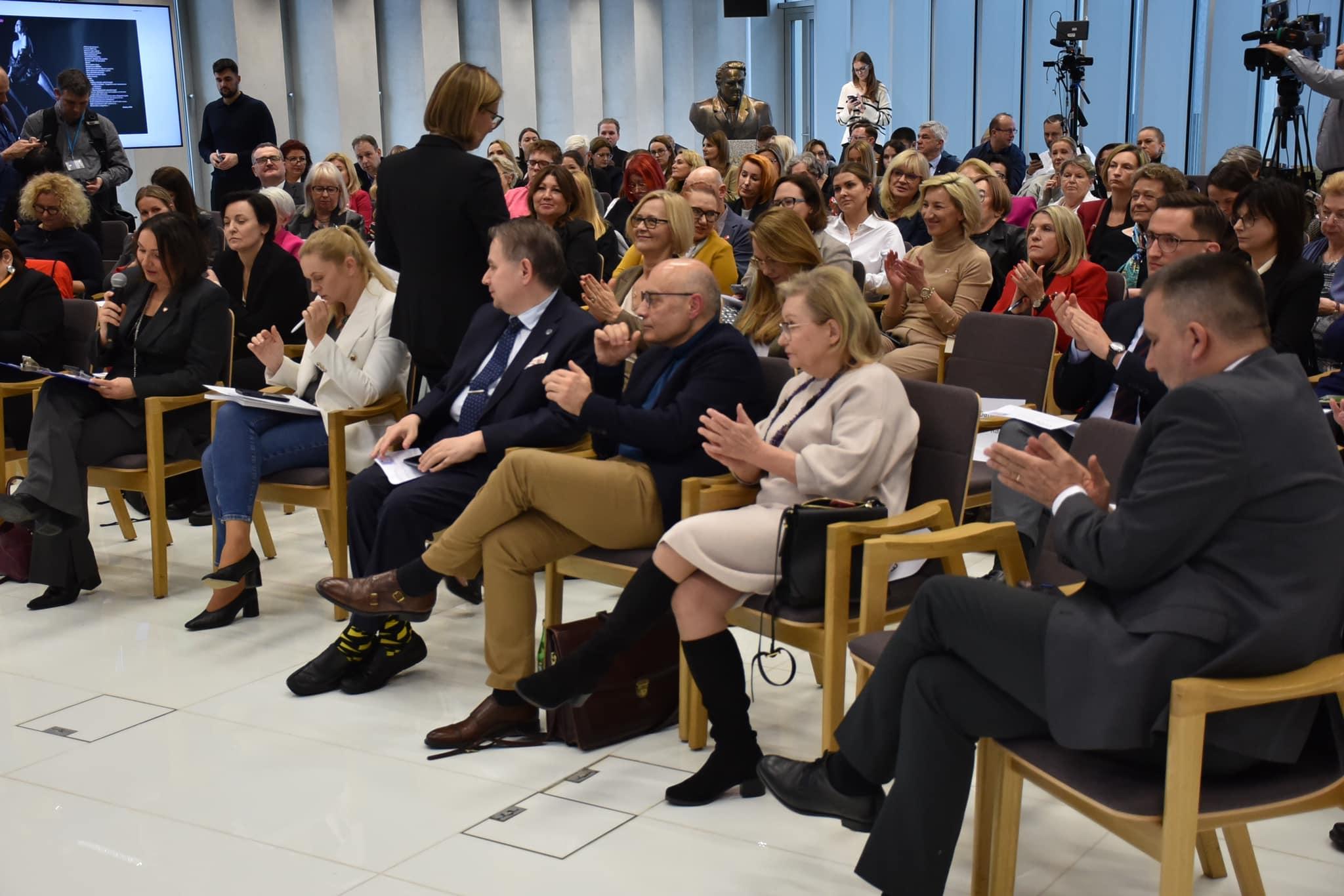 konferencja prasowa