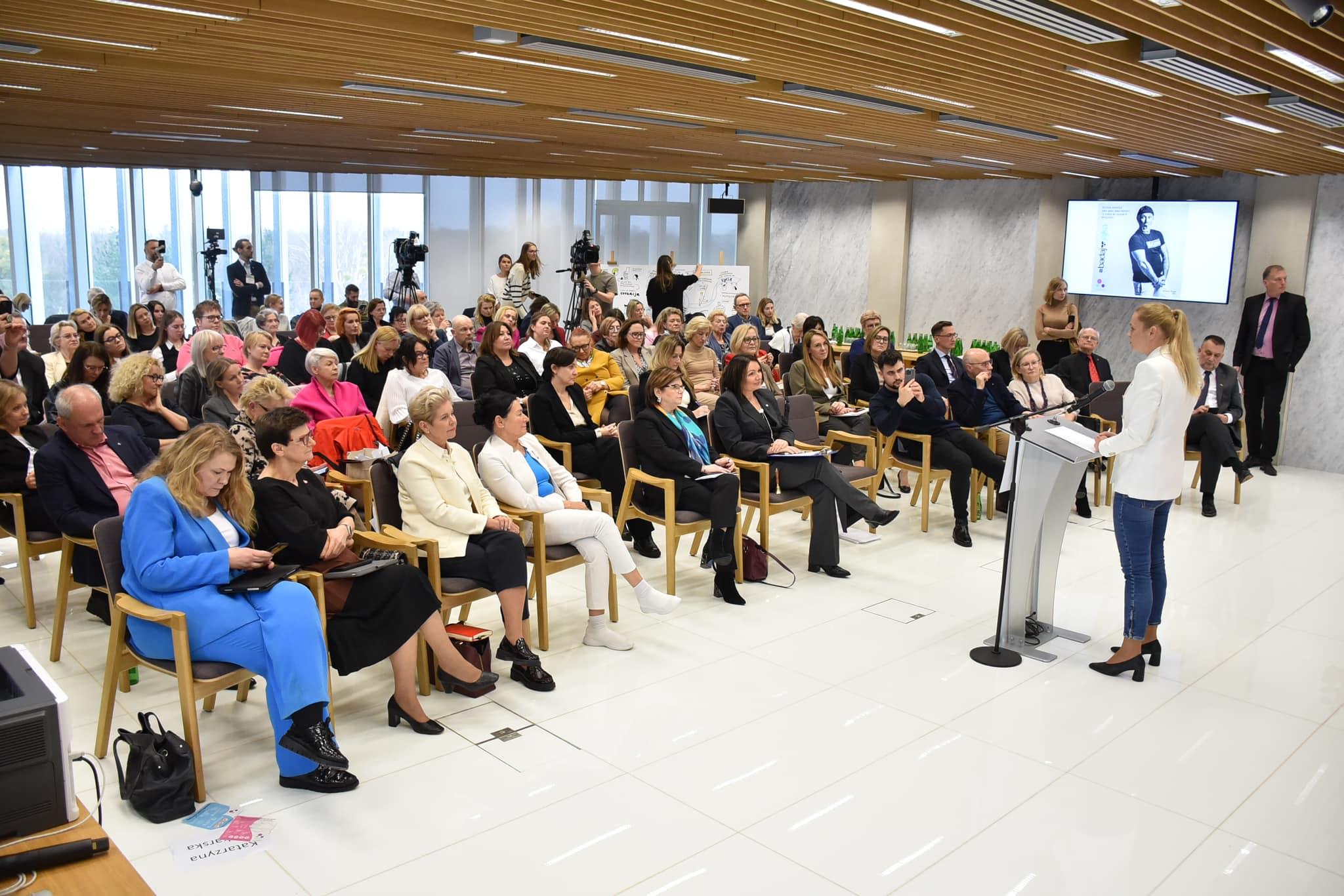 konferencja prasowa
